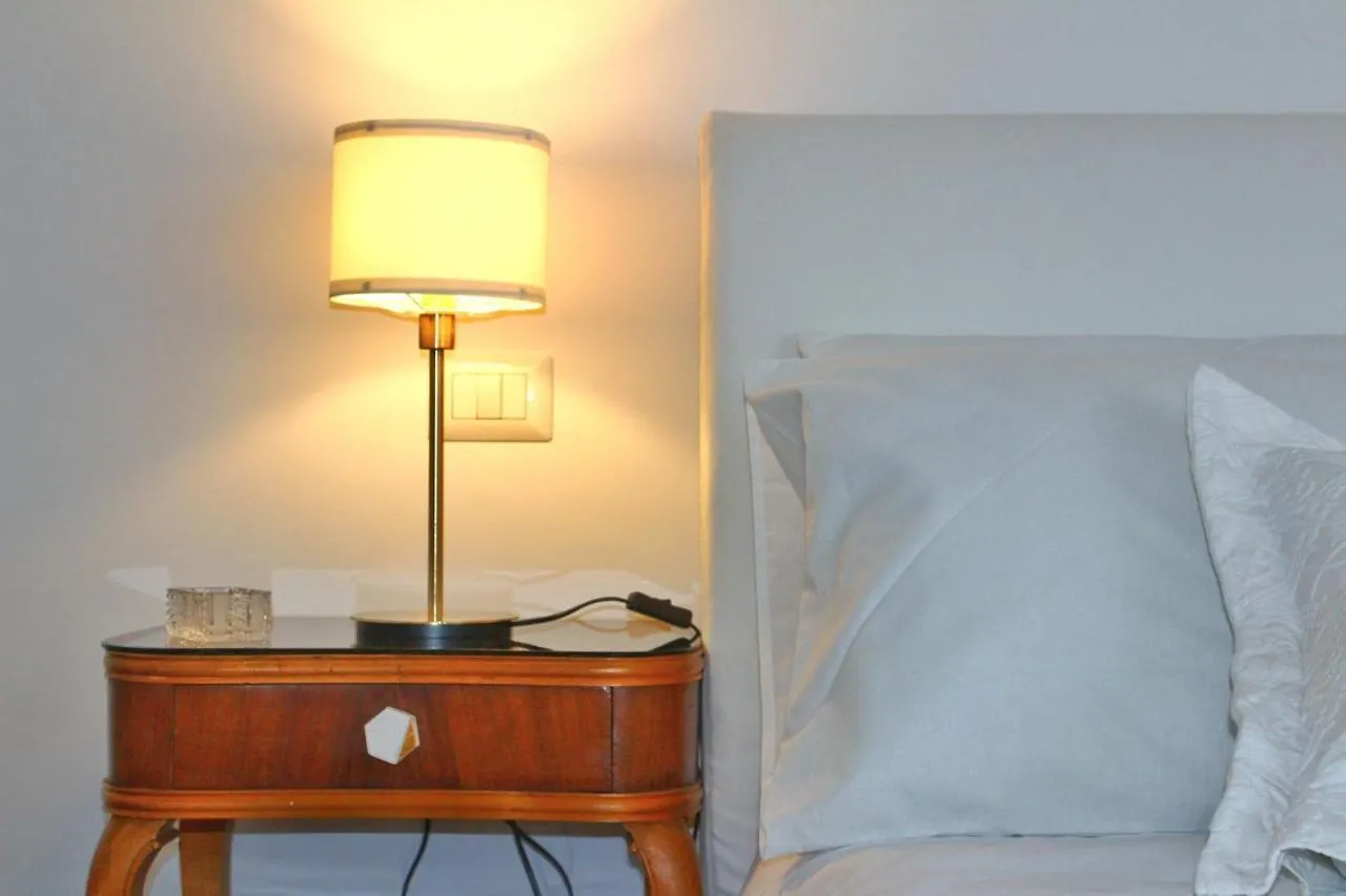 Pensión Elicriso Suites Cagliari