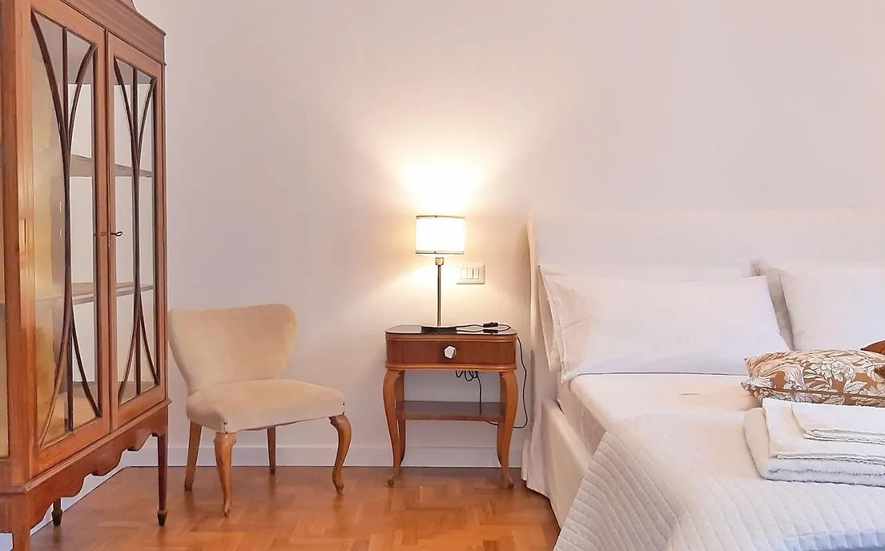 Guest house Elicriso Suites Cagliari Italy