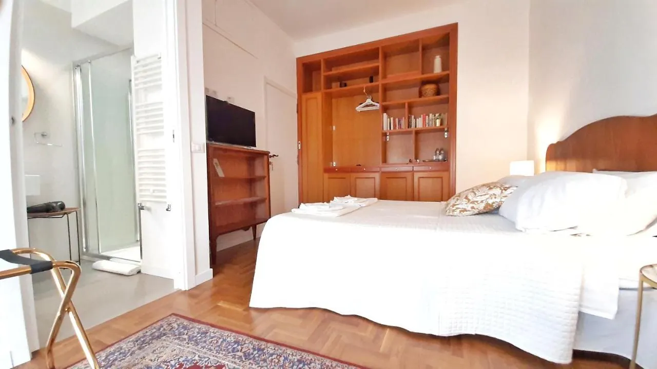 Elicriso Suites Cagliari Pensión