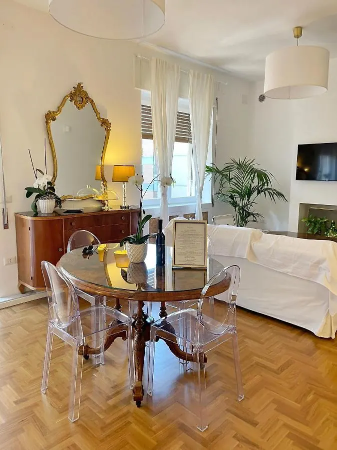 Elicriso Suites Cagliari 0*,  Italy