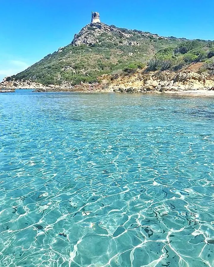 Elicriso Suites Cagliari 0*,  Italia
